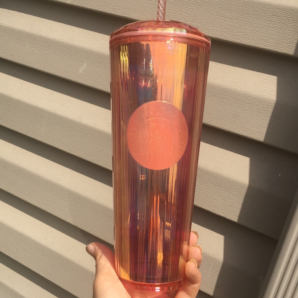 New Starbucks cup